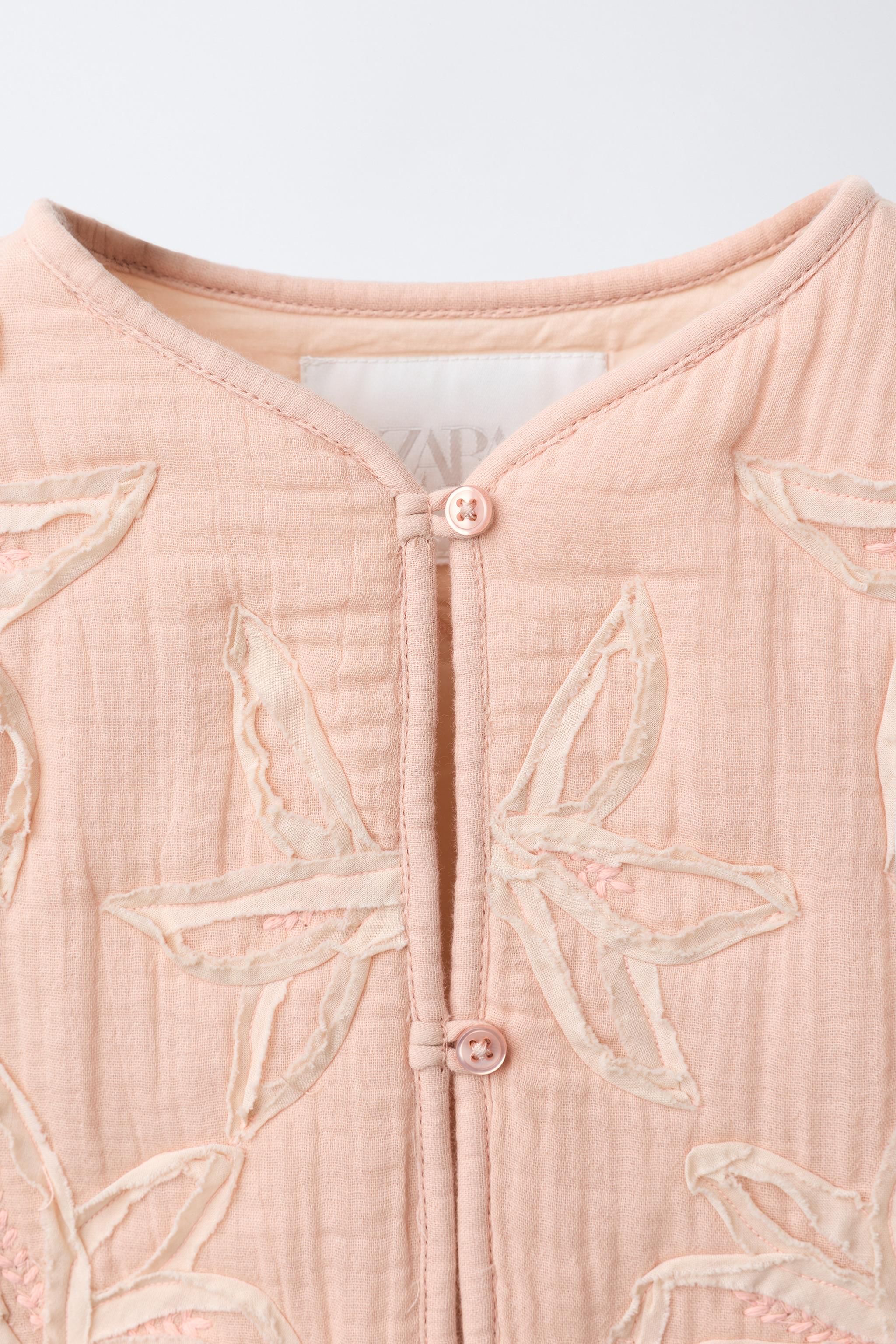 BLOUSON À FLEURS BRODÉES